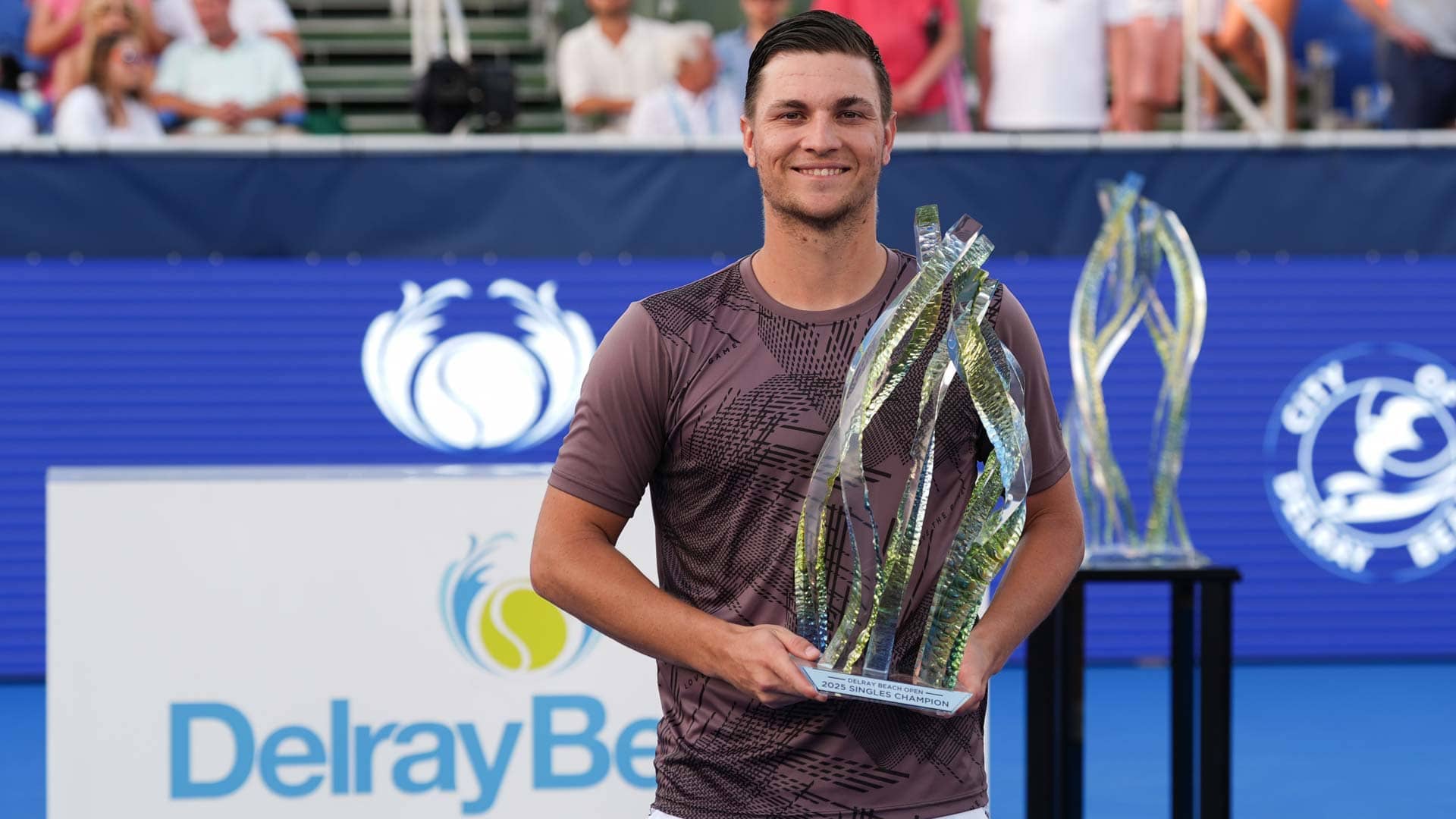 Miomir Kecmanović se priprema za servis na šljaci